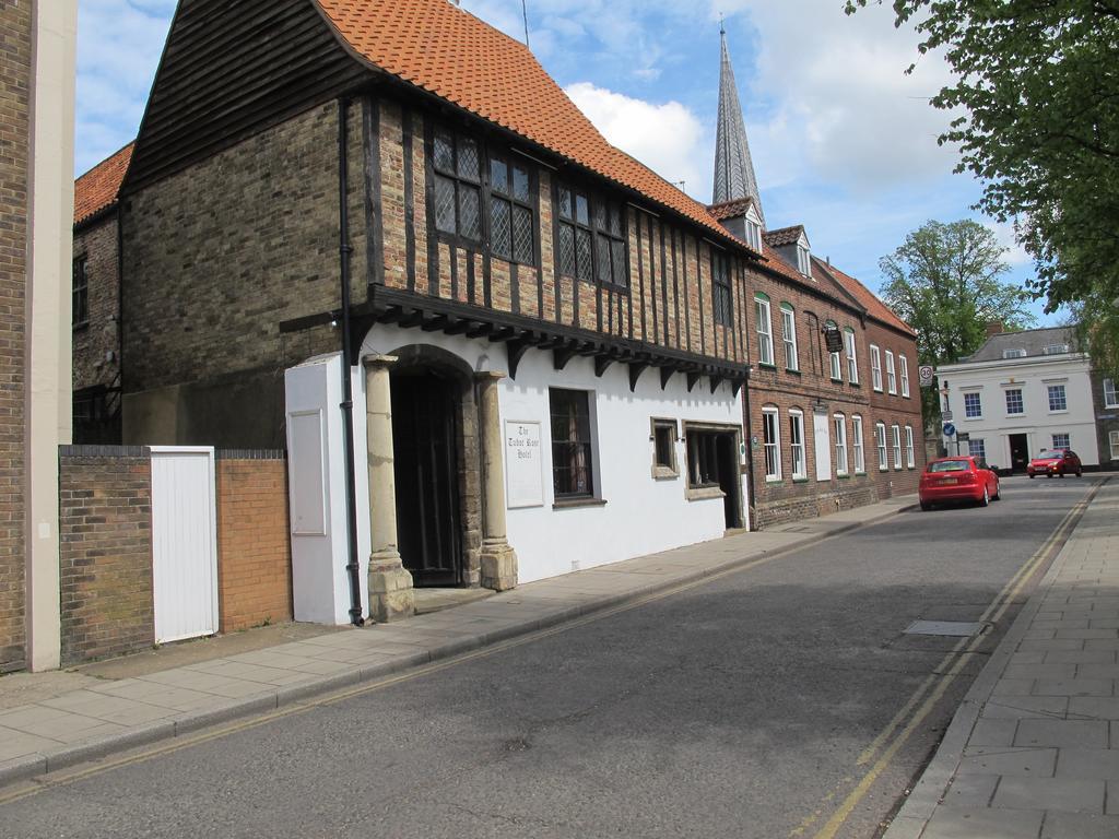 Tudor Rose Hotel King's Lynn Extérieur photo